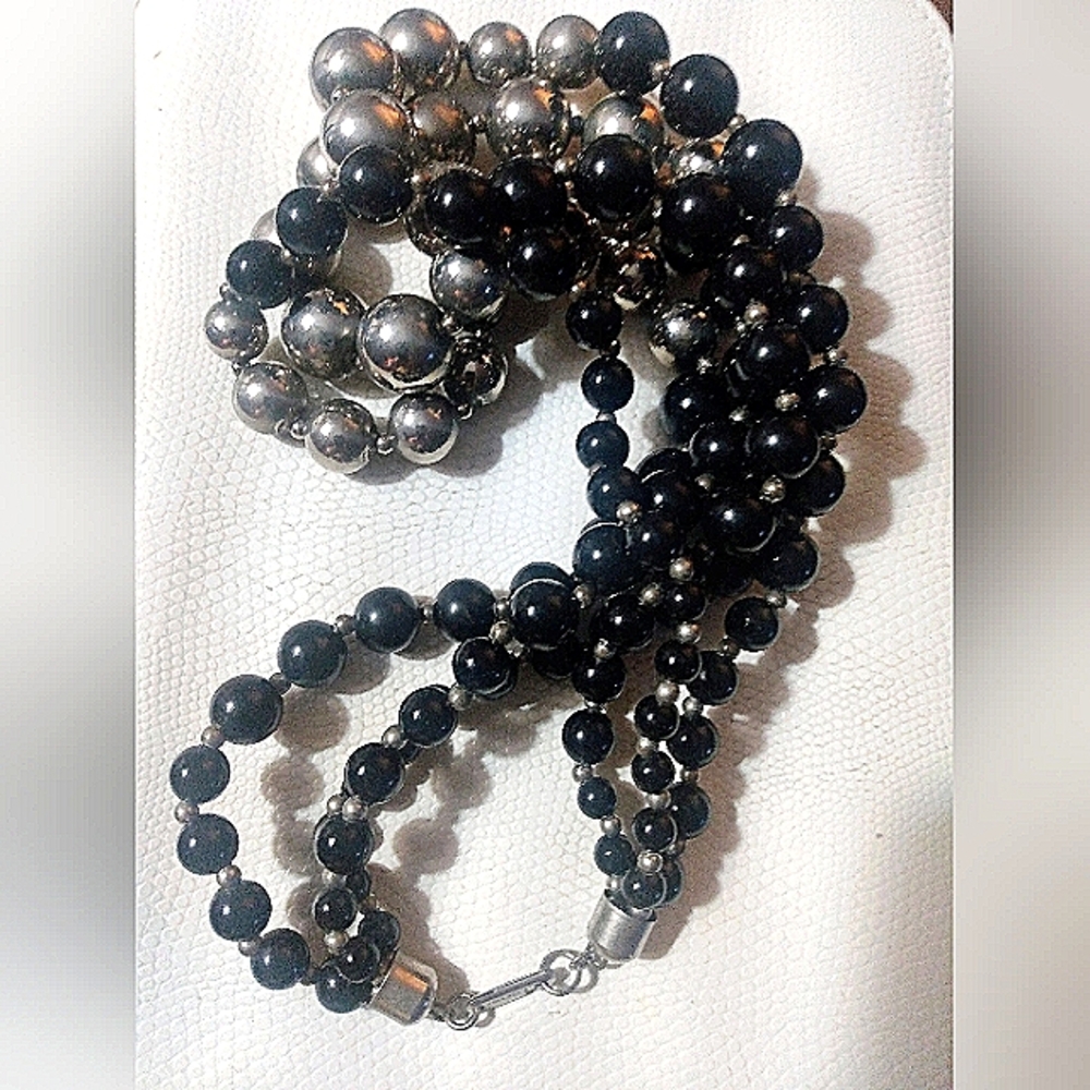Dauplaise vintage necklace - wow!